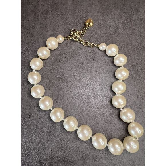 Vntg CAROLEE HAND-KNOTTED FAUX GOLD PEARL NECKLACE Gold Tone CHAIN HEART END - Picture 1 of 12